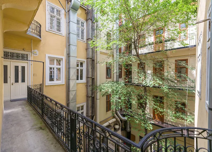 Music Academy Cafe Vian Kft Budapešť