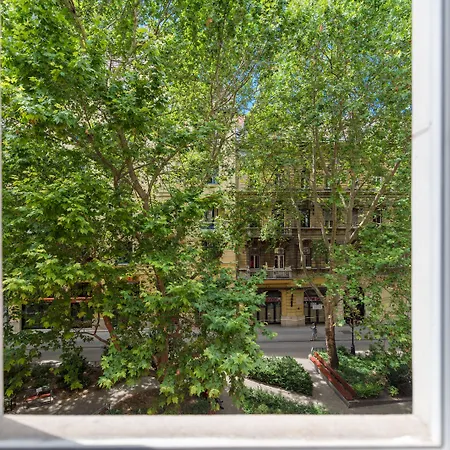 Apartament Music Academy Cafe Vian Kft *