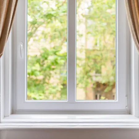 Apartament Music Academy Cafe Vian Kft