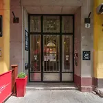 Music Academy Cafe Vian Kft * Budapest